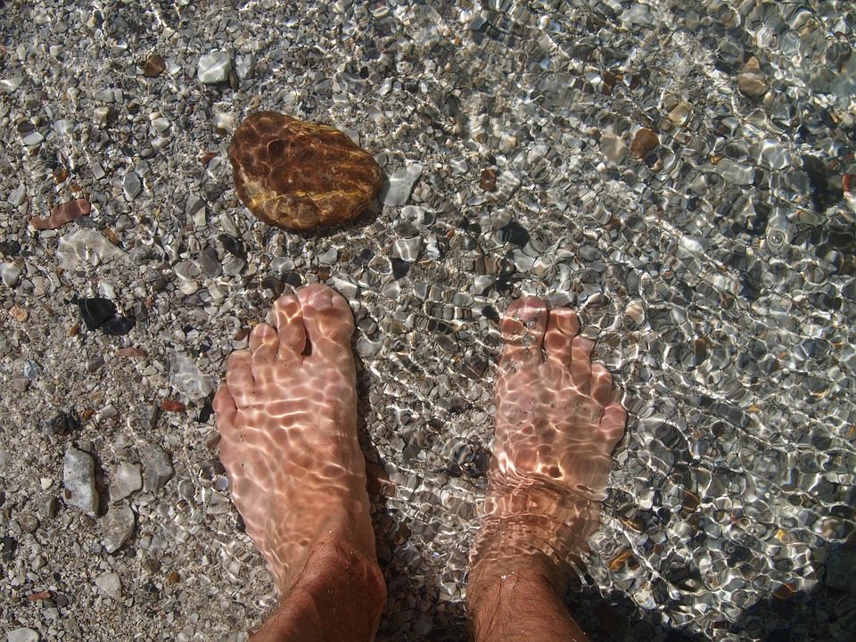 Piernas cansadas, tu tratamiento en Farmacia Mar Menor